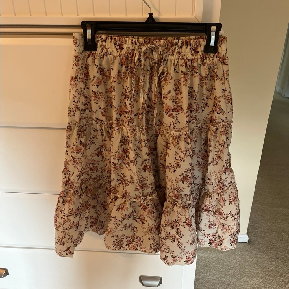 SHEIN Floral Beige Midi Skirt
